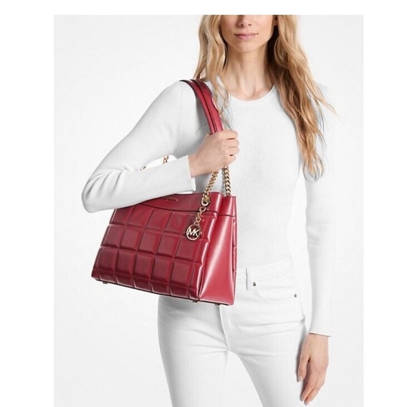 NWT! Michael Kors Susan Medium Quilted Leather Tote Bag Oxblood Red - Picture 2 of 3